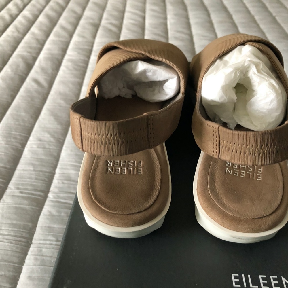 Shoes - Picture 4 of 12